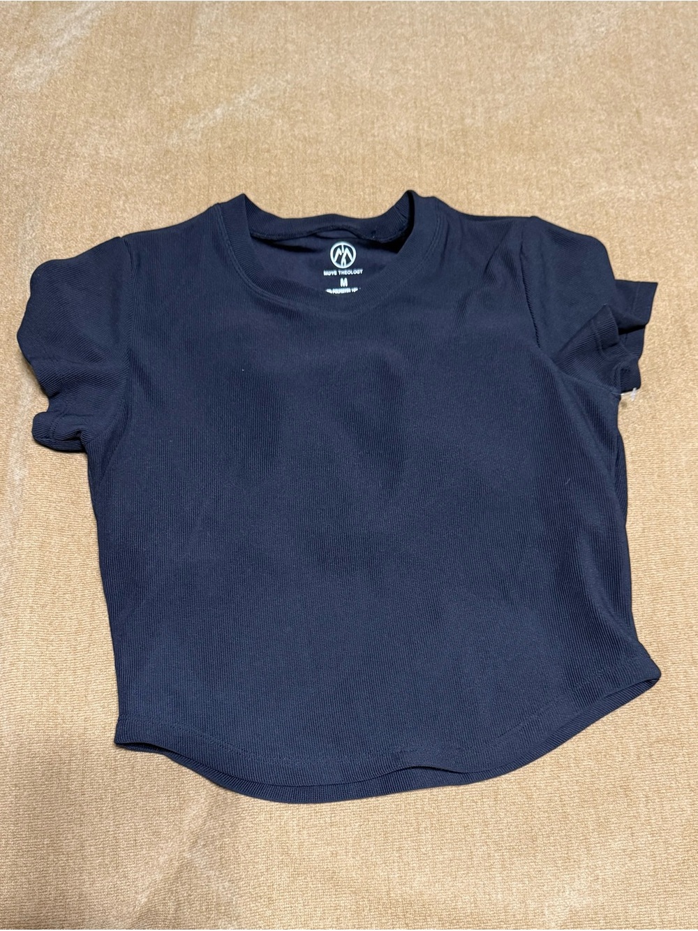 Women’s black Short Sleeve Crop Top with Crew Neck